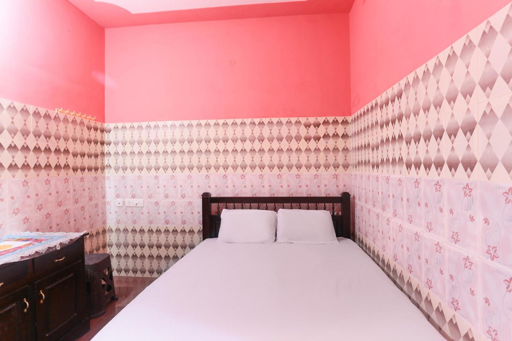 Hotel O Sree Bhadra Tourist Home Kollam Exterior foto